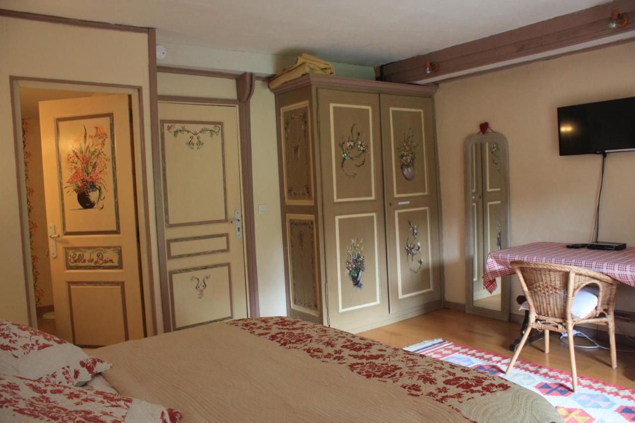 La Clairière du Moulin Bed and Breakfast Lepin-le-Lac Esterno foto